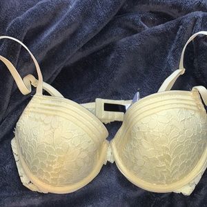 Laced Light Yellow Bra